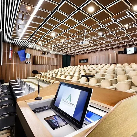 Academia Tatranská Lomnica