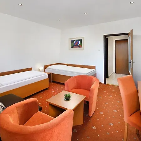 Hotel Hotel Academia 3*