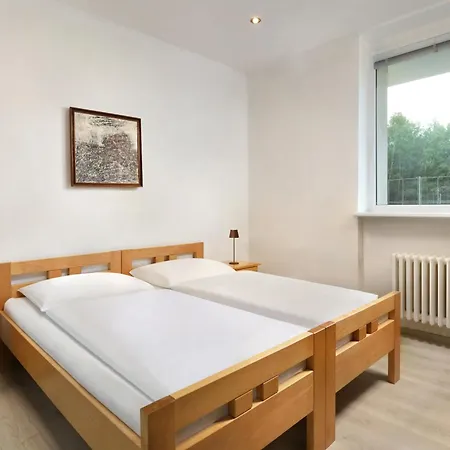 Hotel Academia 3*